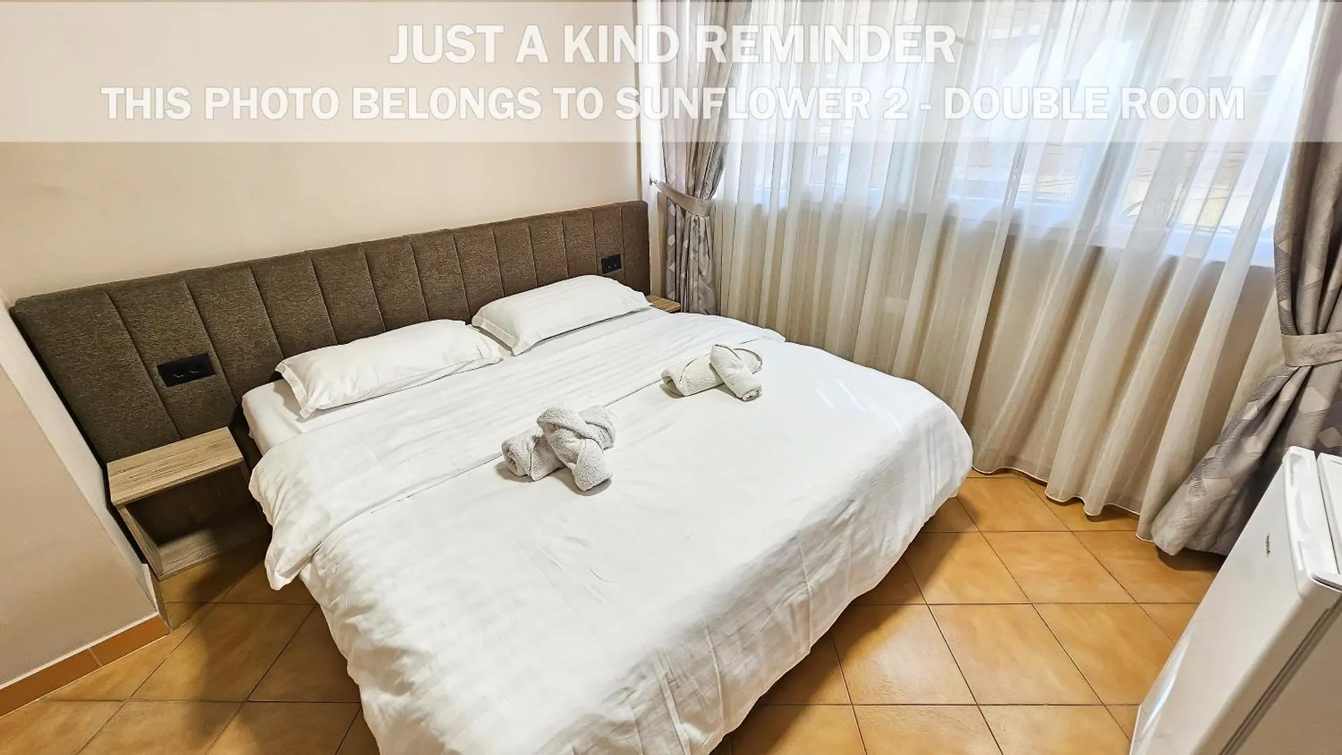 Sunflower Rooms تيرانا شقة
